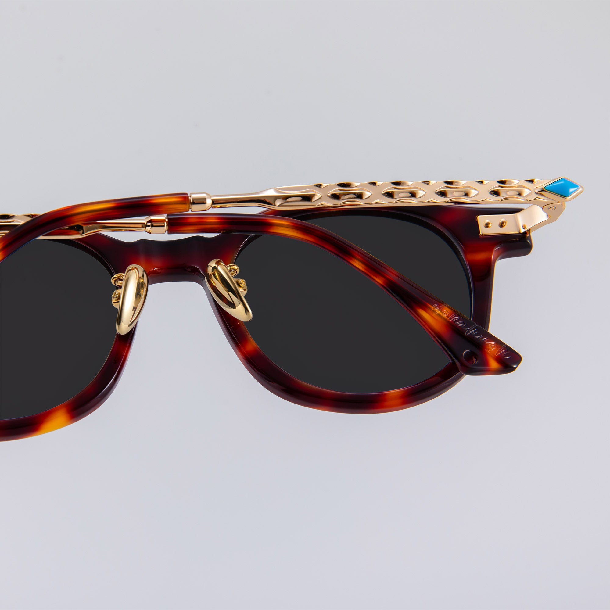 Donahugh-sunglasses-tortoise