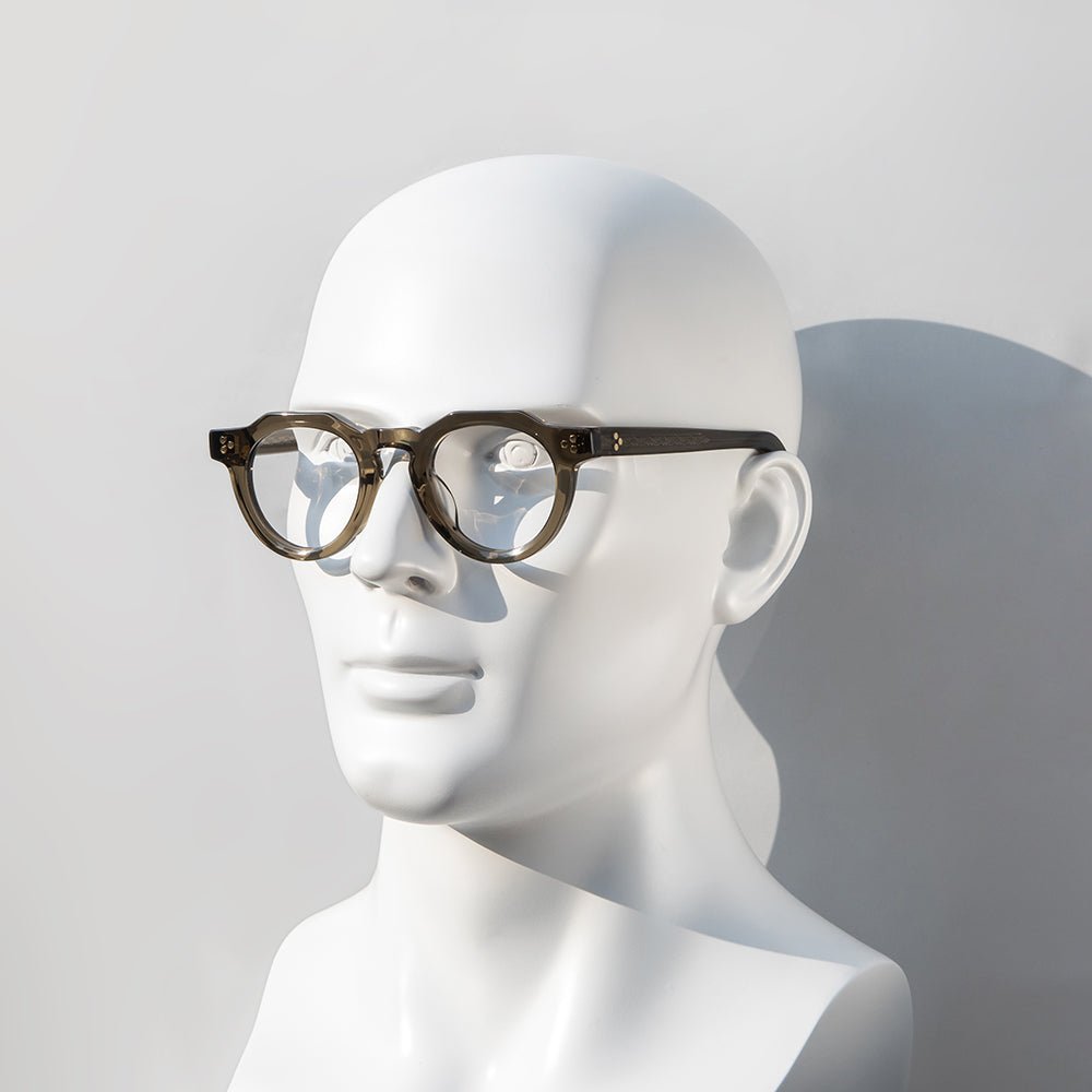 Donahugh-eyeglasses-Oliver