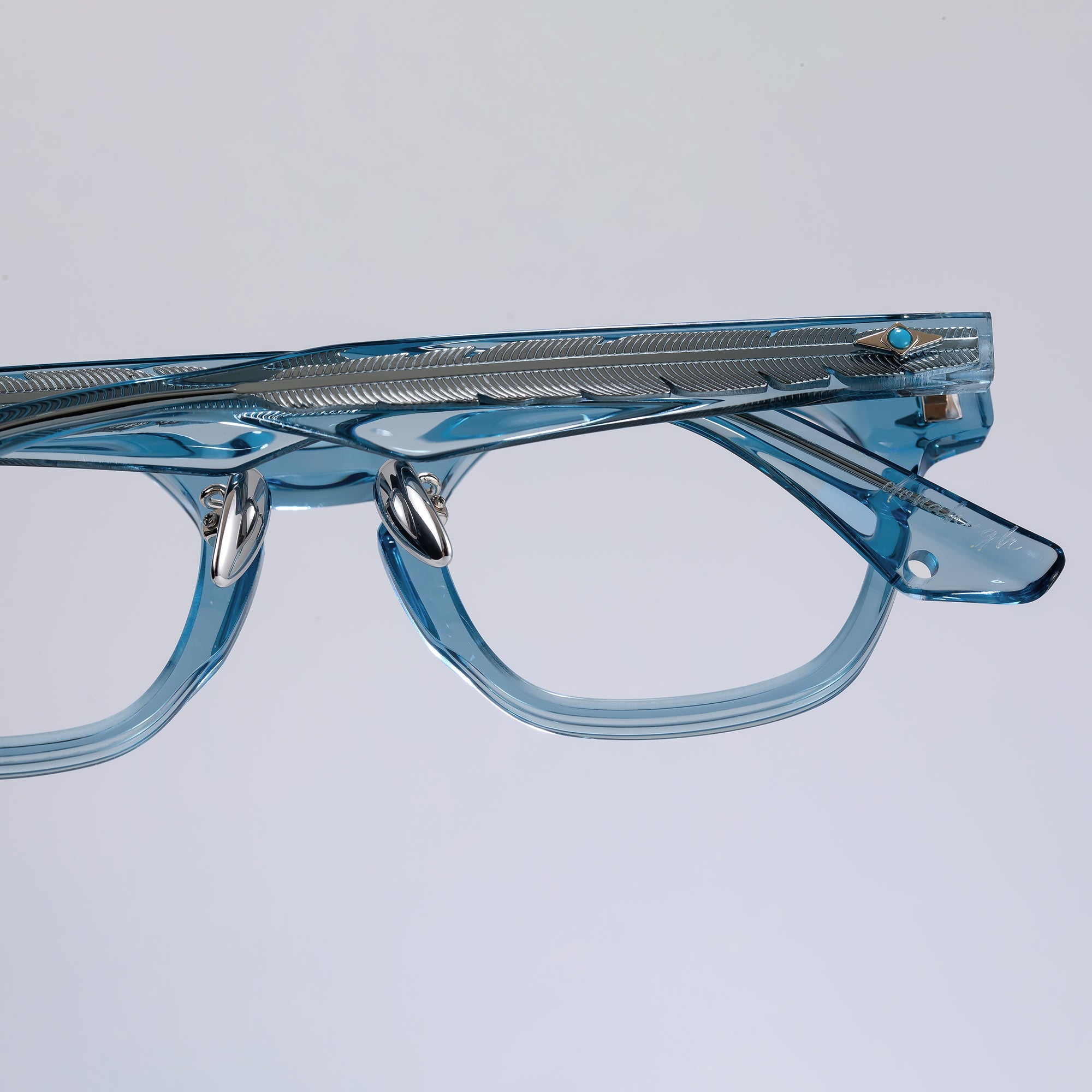 Donahugh-eyeglasses-lightblue